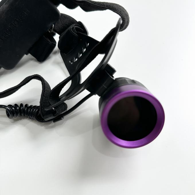 Lampe frontale UV à particules magnétiques fluorescentes DG-3101S avec une longueur d'onde maximale de 365 à 370 nm et 2 piles de batterie au lithium 18650 1