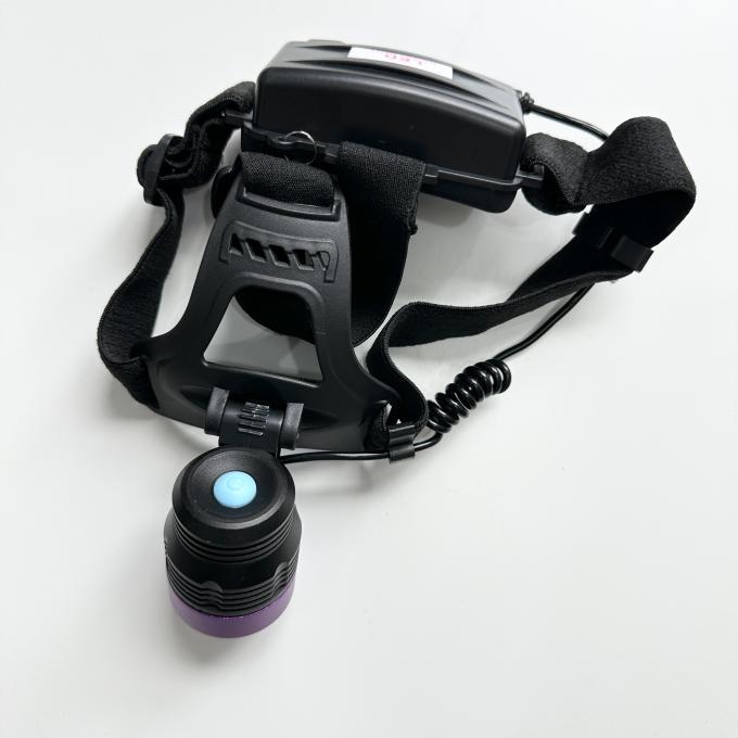 Lampe frontale UV à particules magnétiques fluorescentes DG-3101S avec une longueur d'onde maximale de 365 à 370 nm et 2 piles de batterie au lithium 18650 7