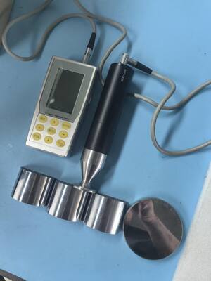 HUH-5E Testeur de dureté à ultrasons de sonde motorisée