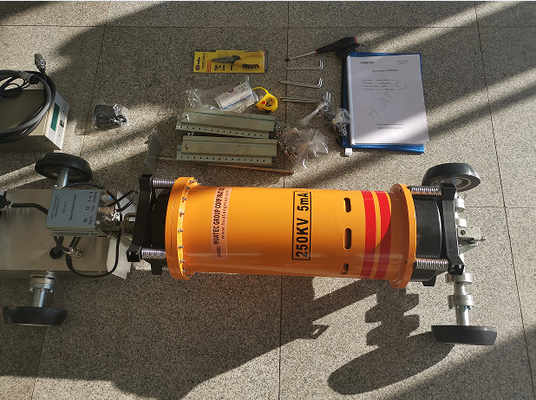 Résistance à long terme à la radiographie centrale à conduites de soudage Inspection des rayons X Crawler 1.0*3.5 Taille de la tache focale 12 M/min Vitesse de déplacement