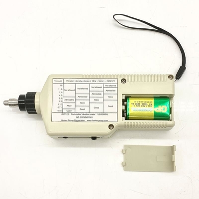 HG-6500 tenu dans la main de poche d'appareil de contrôle portatif de vibration de la série LED