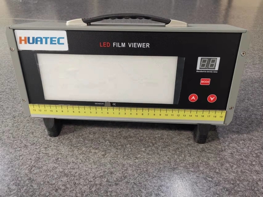 Séchoir à film industriel à flux d'air à 8 canaux avec vitesse de développement réglable de 40 à 240 s et faible consommation d'eau de 2 L/min