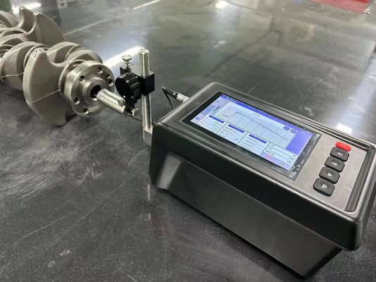 SRT-7300+ Instrument de mesure portable de rugosité de surface et de profil 500 μm Testeur de contour de rugosité d'écran tactile