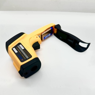L'instrument HIR700 NDT est un thermomètre infrarouge industriel