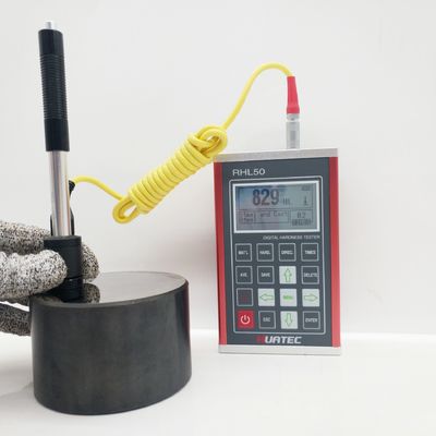 Testeur de dureté Leeb portable à écran LCD RHL50 haute précision avec précision ±6HLD et rayon Rmin 50mm min.