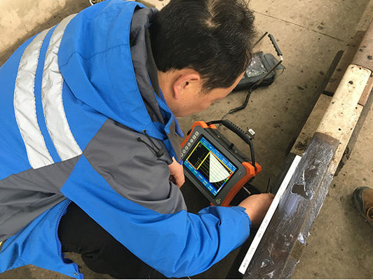 HPA-620 Détecteur de défauts par ultrasons en série de phases 32:128PR PA UT TOFD Équipement de test combiné NDT