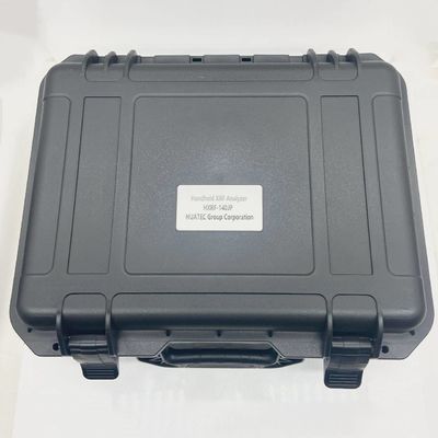 Analyse des matières solides facilité avec l'analyseur d'alliages PMI HXRF-140JP détection Hf