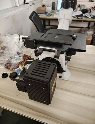 Microscope métallographique inversé HM-41X avec objectif semi-achromatique pour l'analyse des matériaux