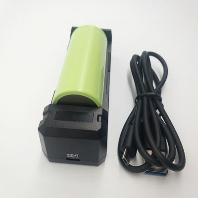 Lampe à poche à LED à lampe à torche ultraviolette Longues heures de travail et qualité stable
