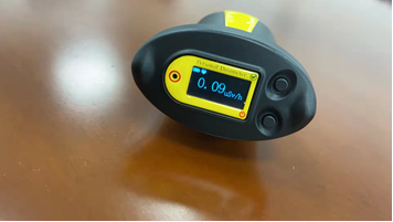FJ-1100 Dosimètre personnel de rayonnement X gamma Détecteur d'alarme de rayonnement de poche avec alarme de vibration de lumière sonore