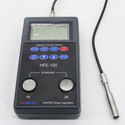 Le LC montrent le mètre portatif de ferrite de batteries de Digital 9v